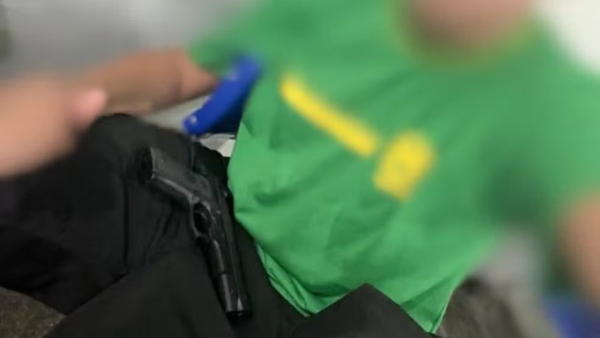Polícia abre investigação após aluno postar foto com arma falsa dentro de escola em Campo Grande
